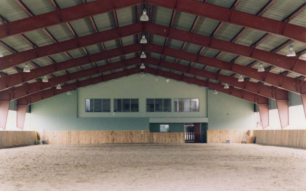 pre-engineered rigid steel building